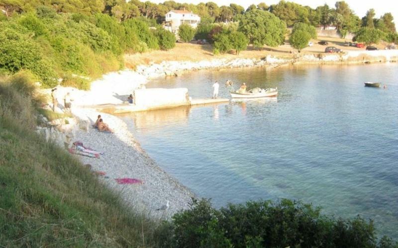Apartments Tonka Near Beach And Sea Pula Exterior photo
